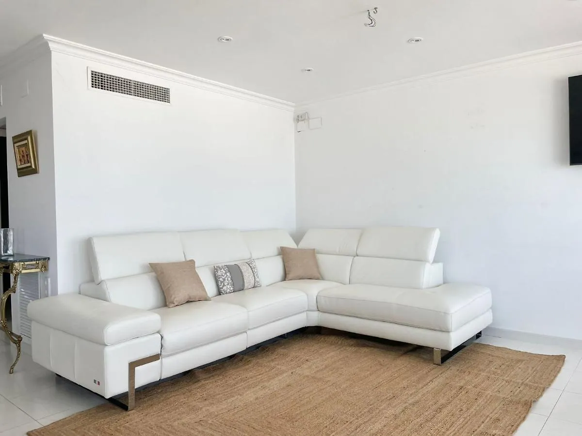 Luxury Family Apartment In Roses