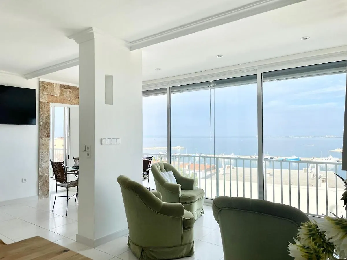Luxury Family Apartment In Roses