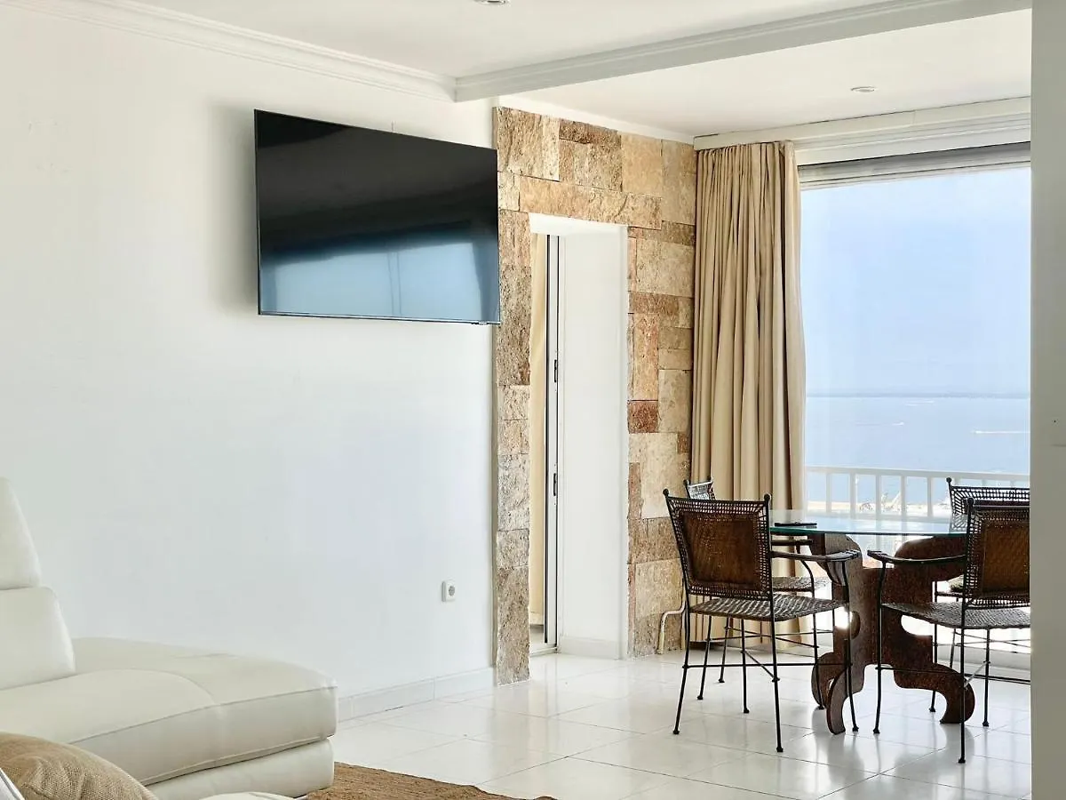 Luxury Family Apartment In Roses